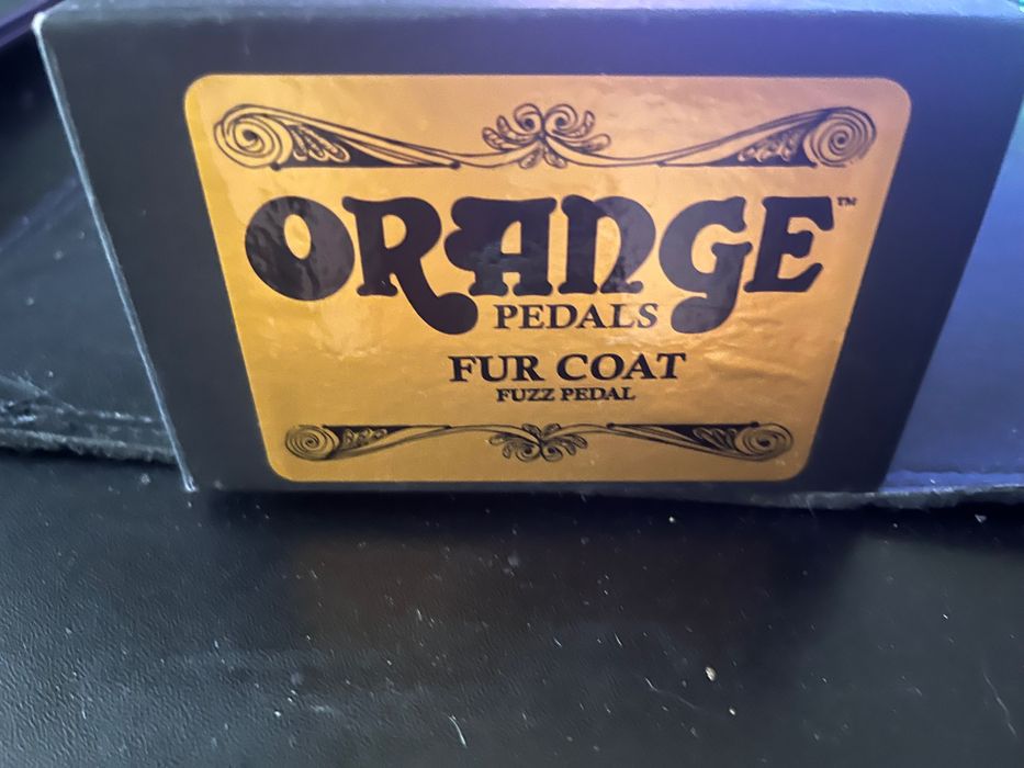 Orange - Fur Coat Fuzz ефект за китара
