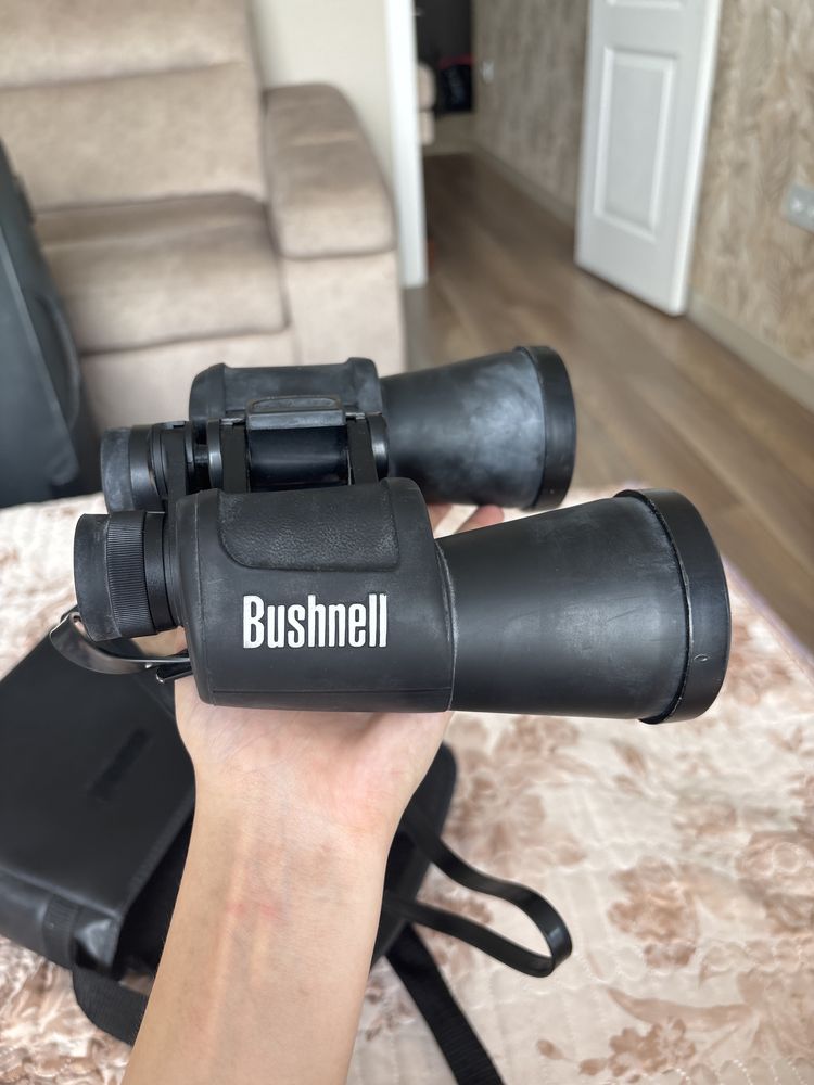 Бинокль Bushnell