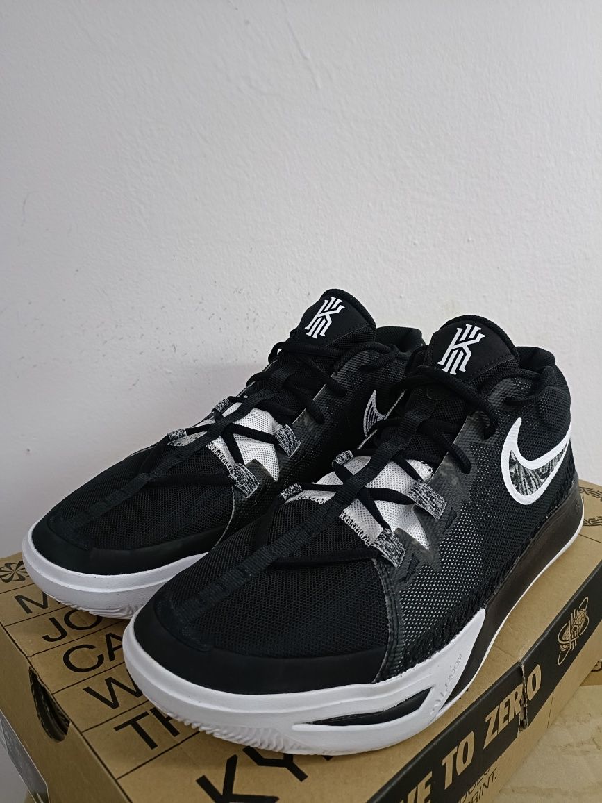 Nike Kyrie Flytrap 6 номер 44.5 код 70A