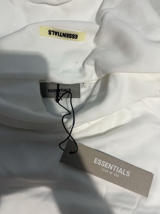Hanorac essentials alb