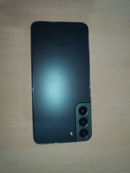 Samsung galaxy s22 plus  Verde