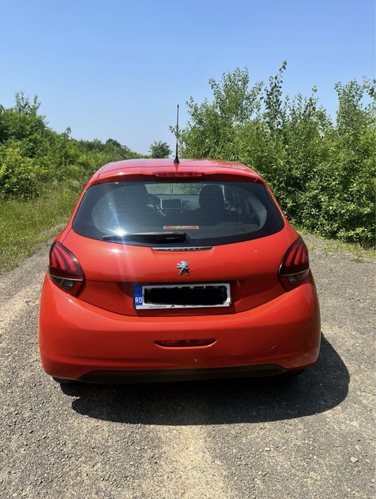 Peugeot 208 1.2 benzina