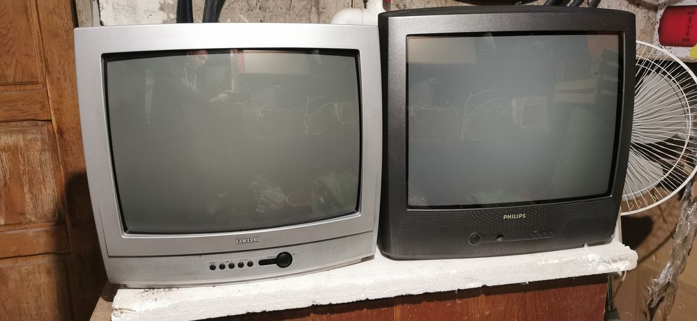 Televizoare color cu tub  Philips si Samsung