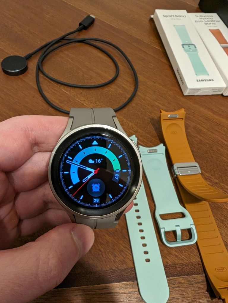 Часы Samsung Galaxy watch 5 pro