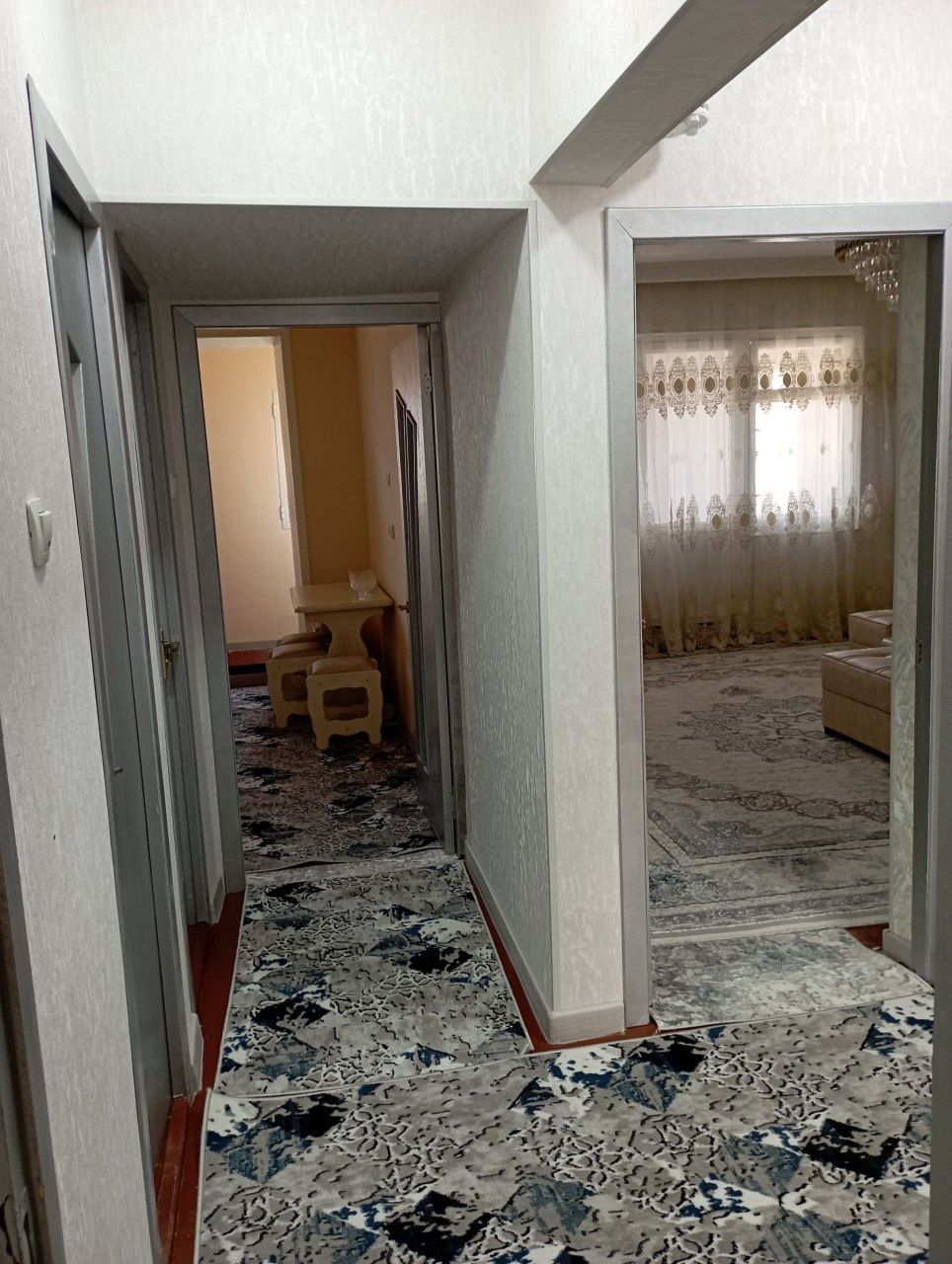 Ijara kvartira 2 xona.Olmazor tumani