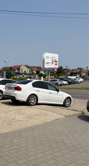 Bmw 320d facelift 184cp an 2011 automat