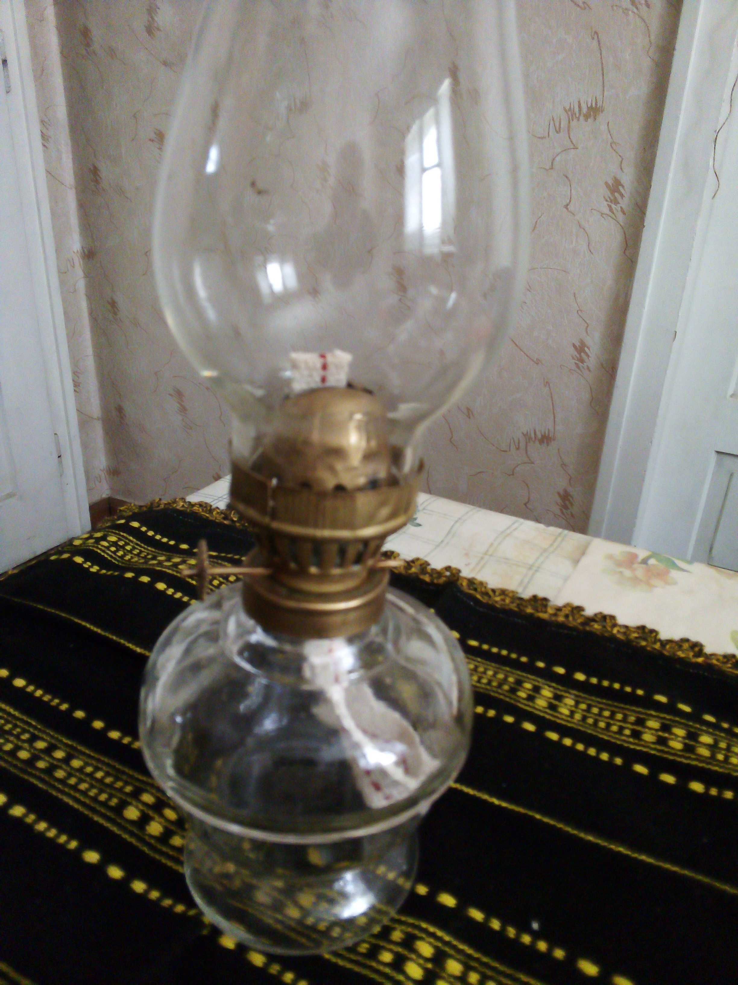 Стари газени лампи, настолни, старинни - 2 броя