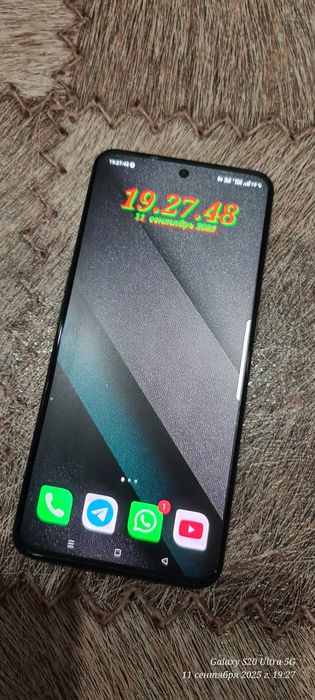 .Realmi gt3 240w 1t
