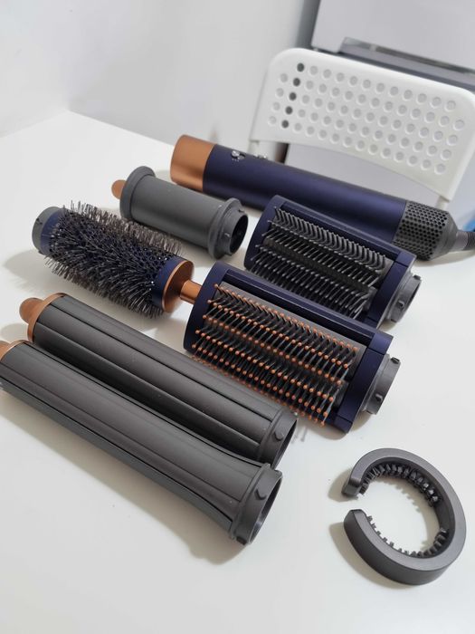Dyson airwrap multistyler