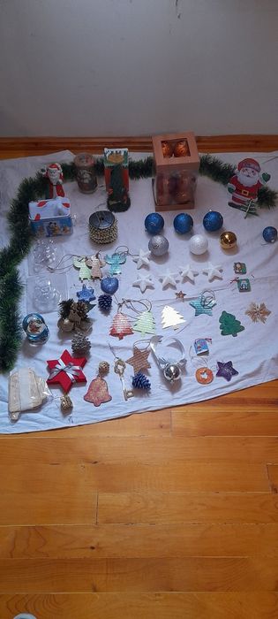 Разнообразна Коледна украса !