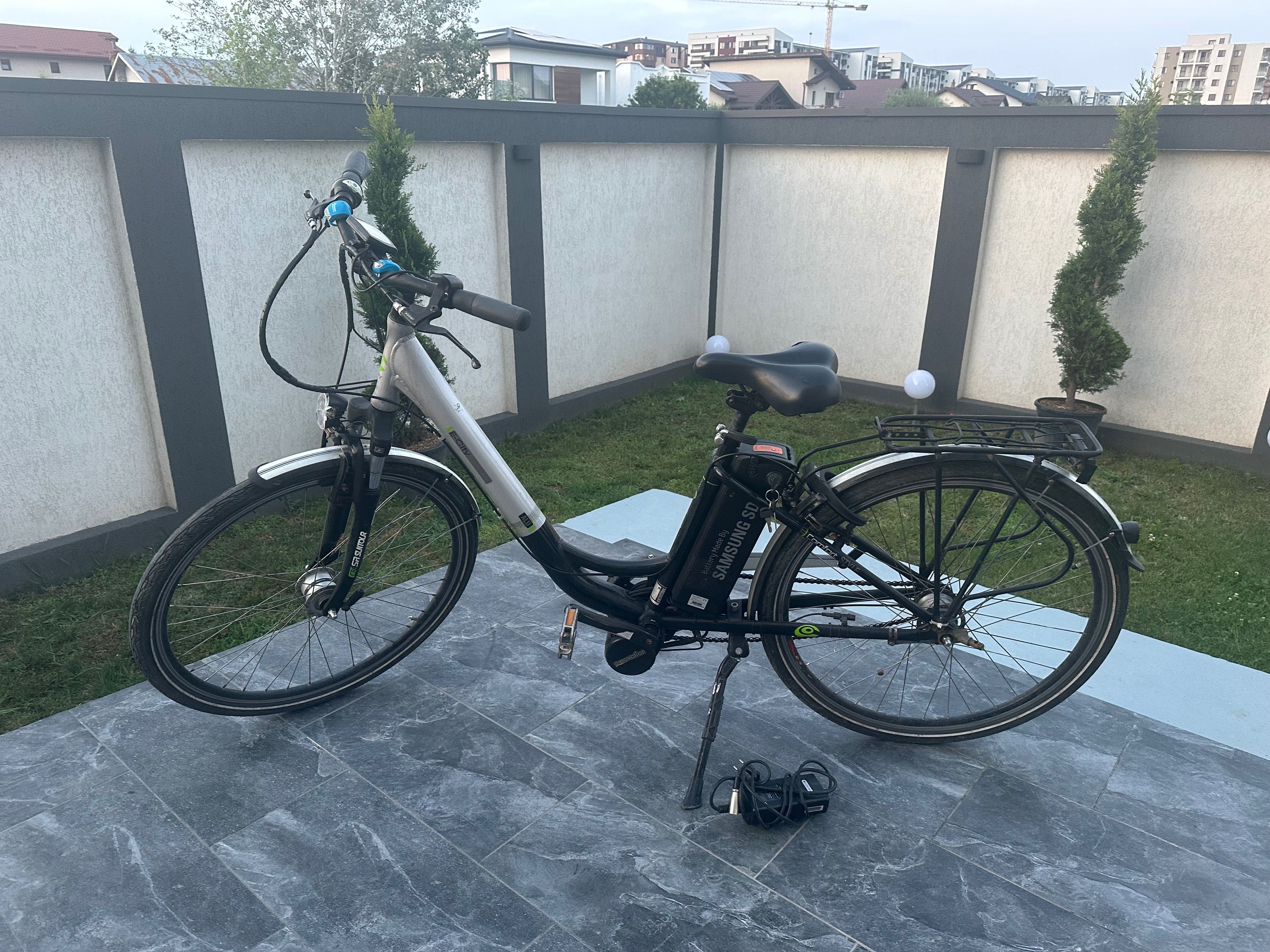 Bicicletă electrică