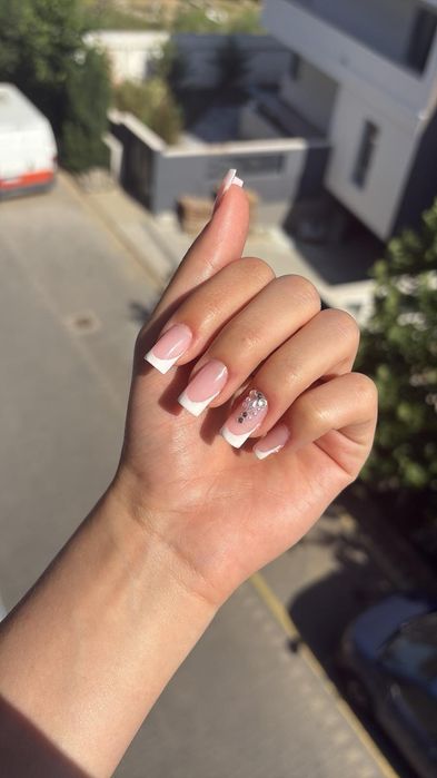 Unghii sector 3,preț accesibil detalii în privat