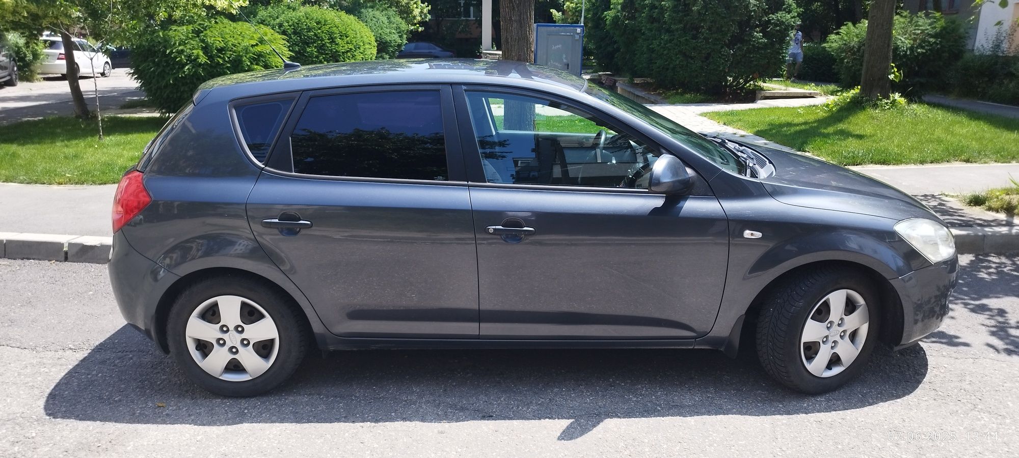 Vând Kia Ceed 1.4 benzina -Proprietar