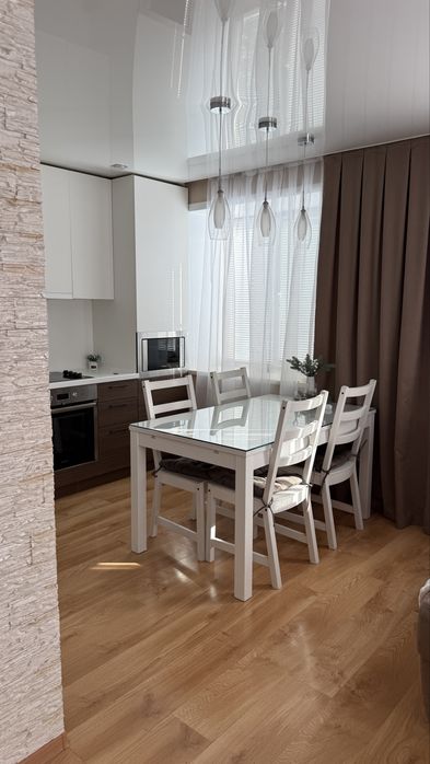 Обеденный раздвижной стол IKEA 140*85