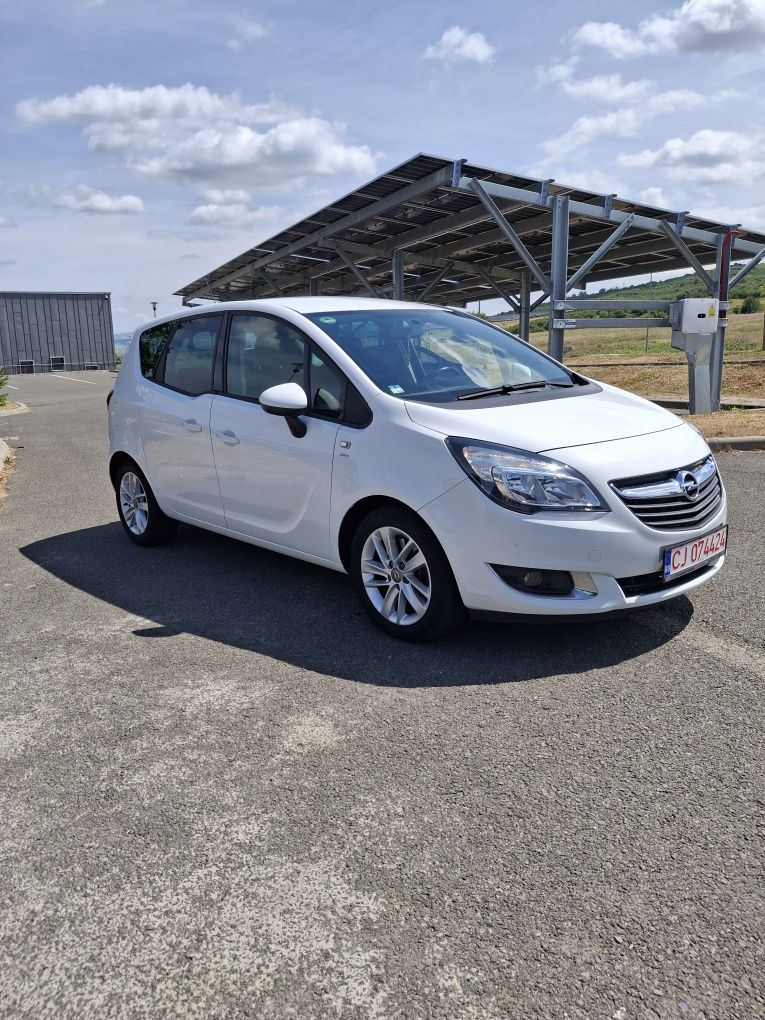 Vând Opel Meriva