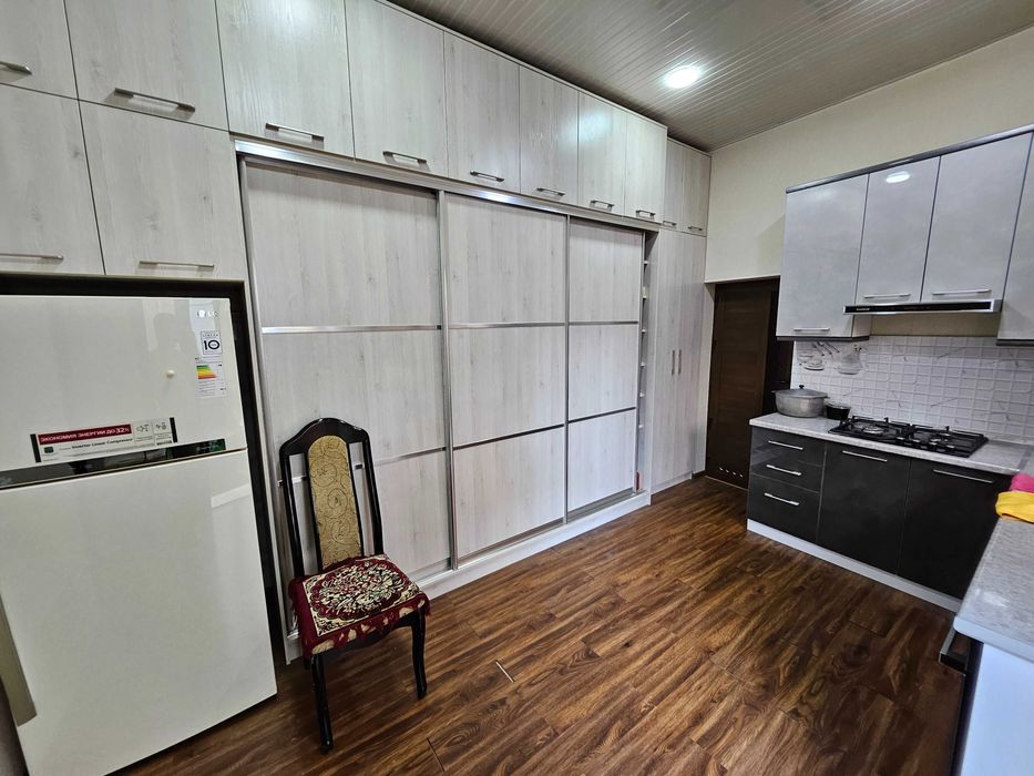 Срочно продаю свой дом ориентир Шофаиз частично с мебелью и техникой.