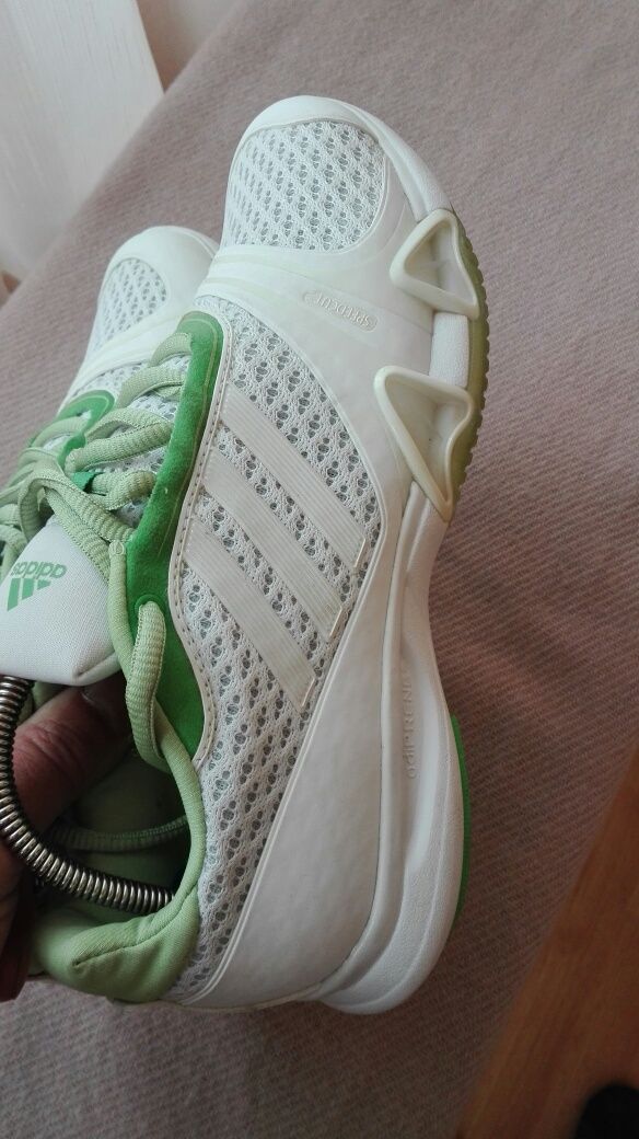 Adidas nr 38,5 alb cu verde