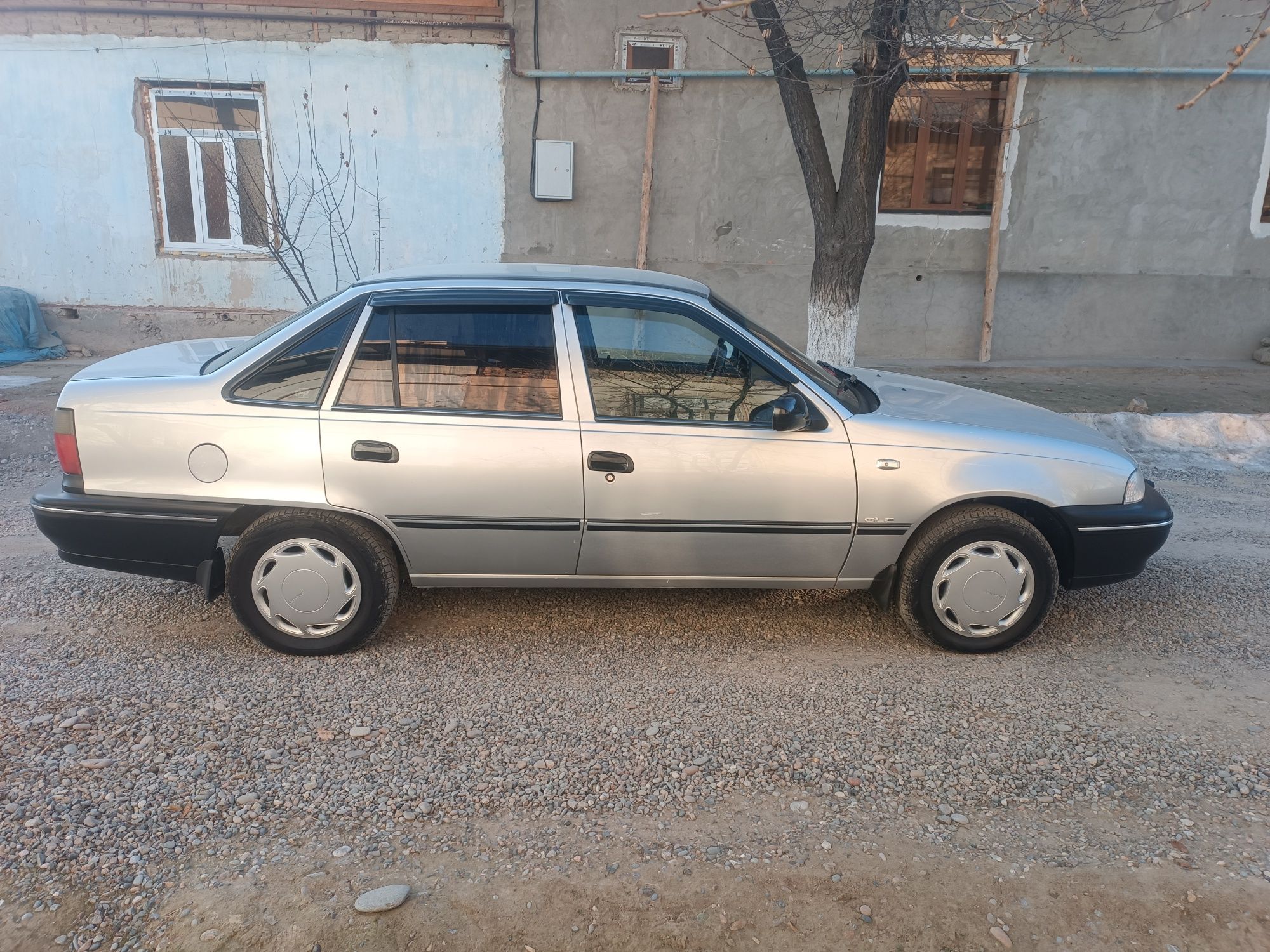 некся 1 машинаси