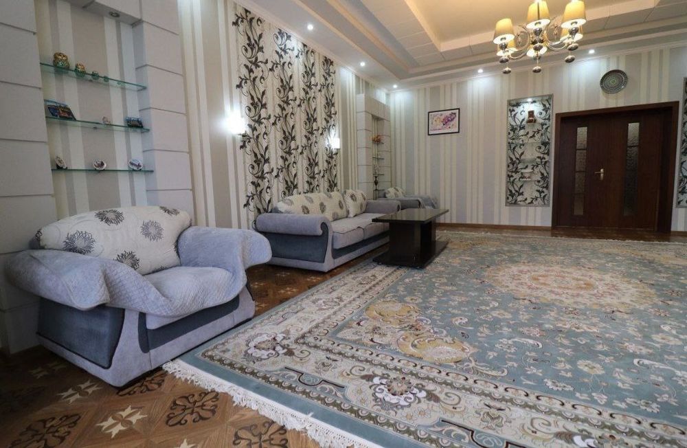 М.Ойбек Гошт ресторан ЖК Империал 2х комнатная евроремонт мебелирована