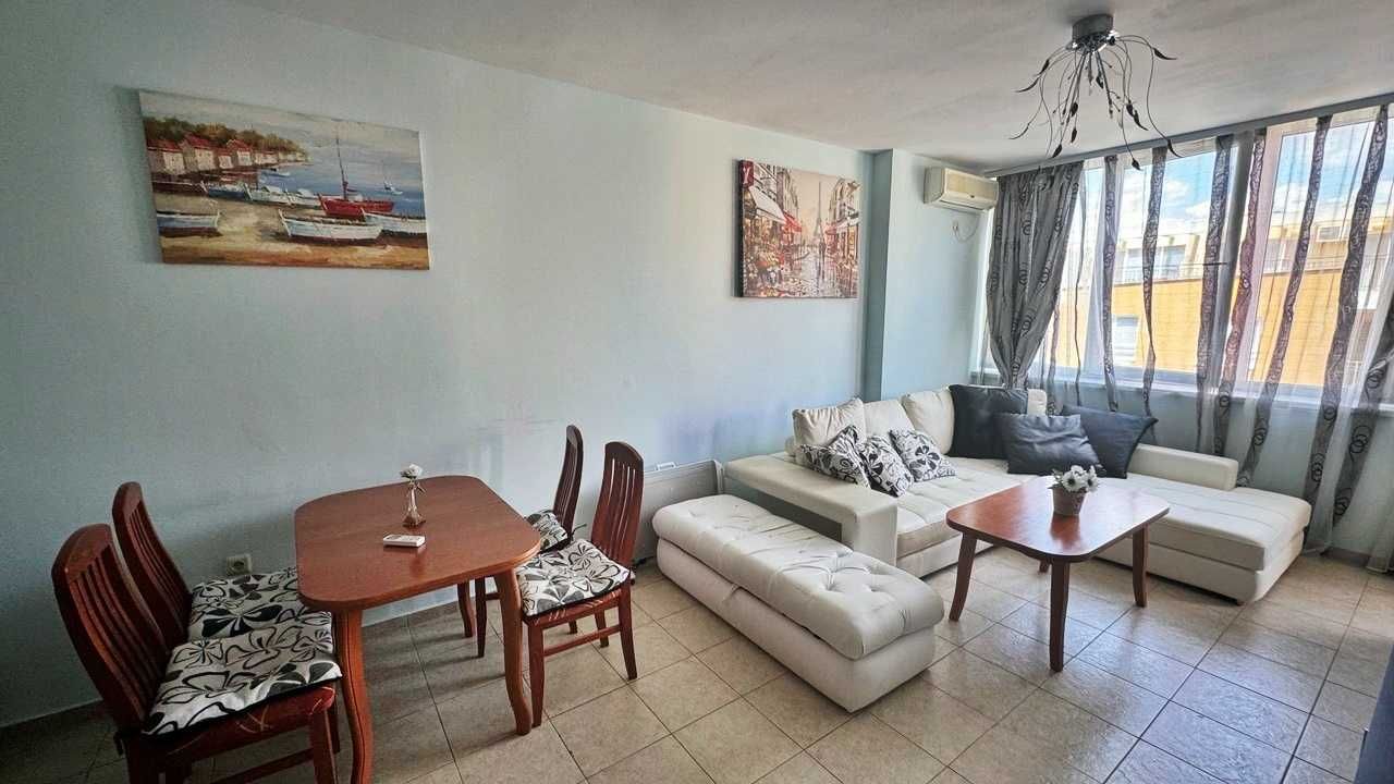 Продава се Двустаен апартамент в к.к. Слънчев бряг - 57 кв.м за 1351 €/кв.м - Снимка #2