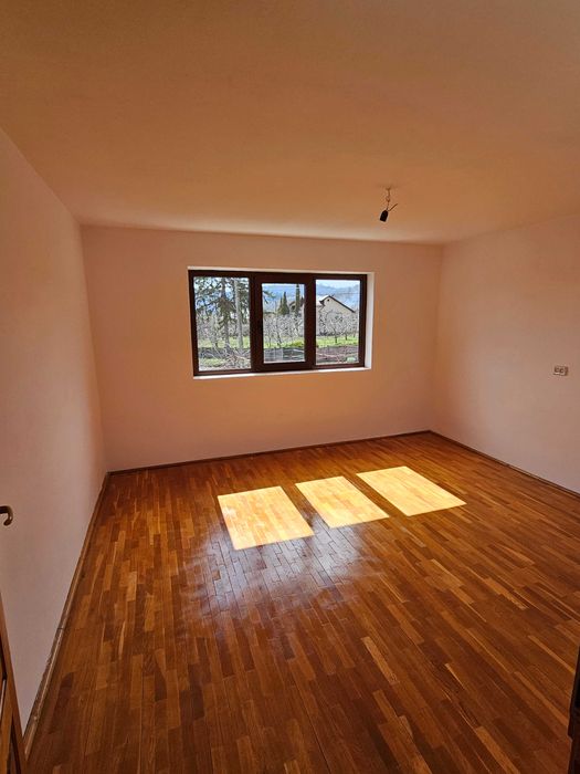 Casa in Candesti Vale