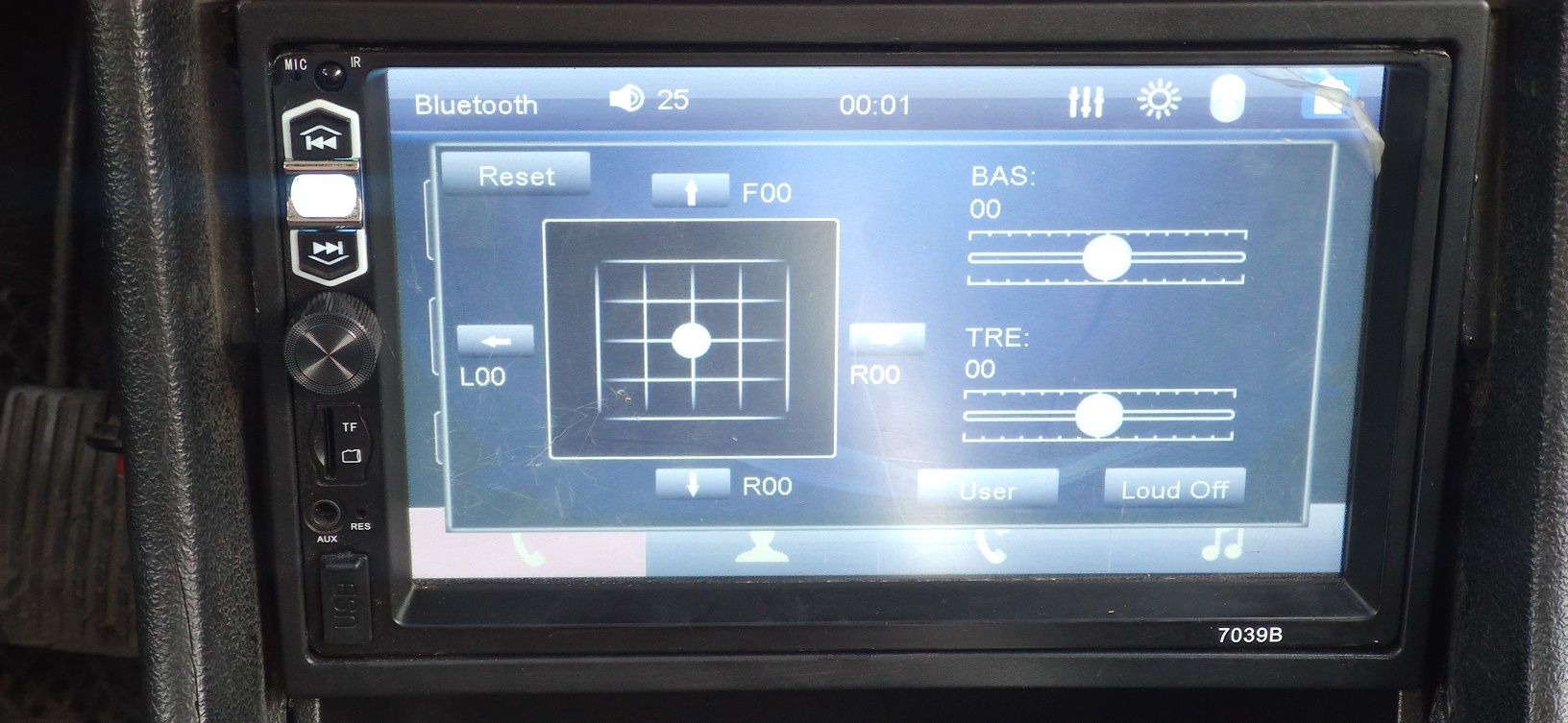 Магнитола 2din с bluetooth
