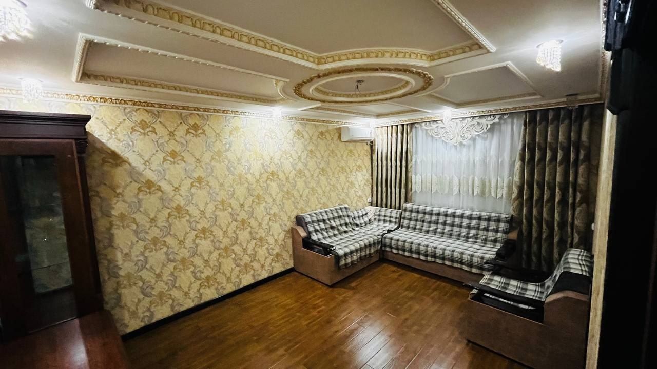 Аренда Ц-14 Ганга 3 хона 2 этаж 550у,е