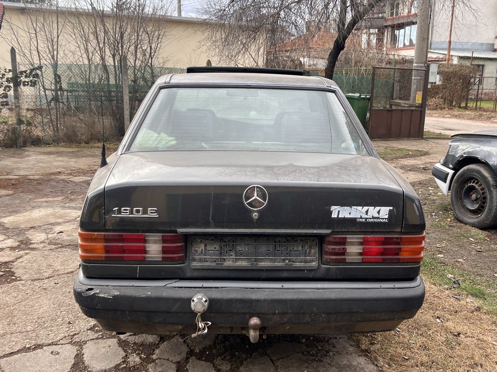Mercedes 190E 2,0 122 На Части/Мерцедес 190