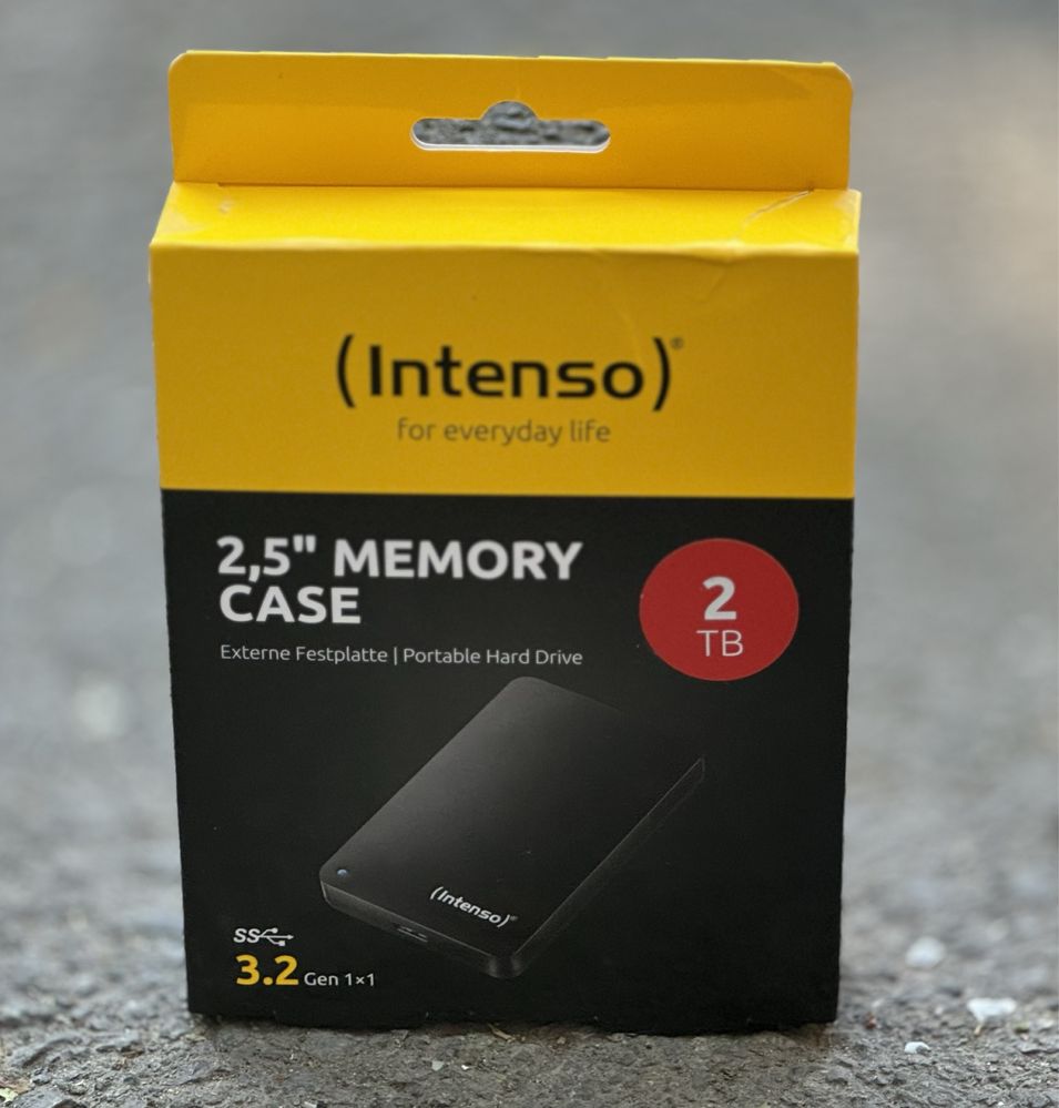 НОВО!!! Външен хард диск Intenso Memory Case 2 TB USB 3.0, черен