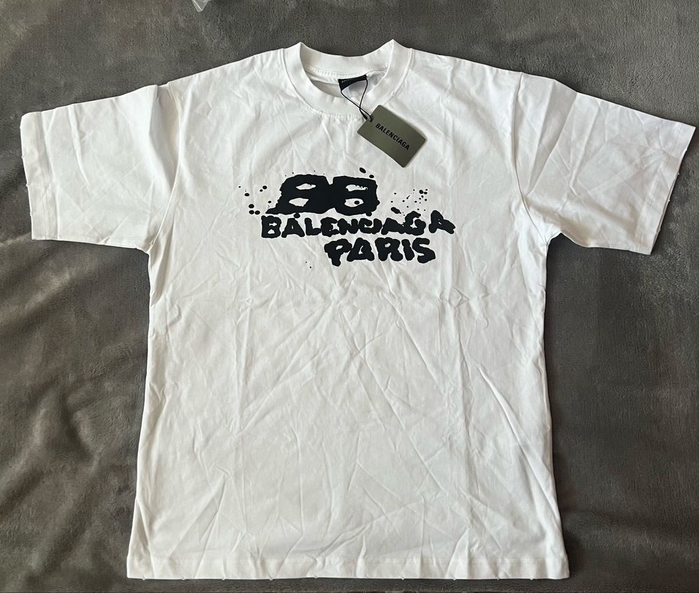 Тениска Balenciaga