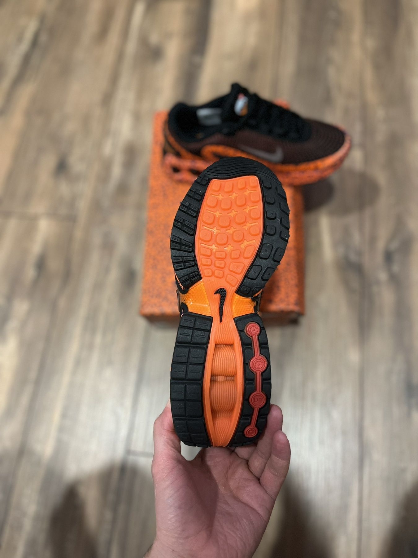 Nike Air Max DN HM0811 900
