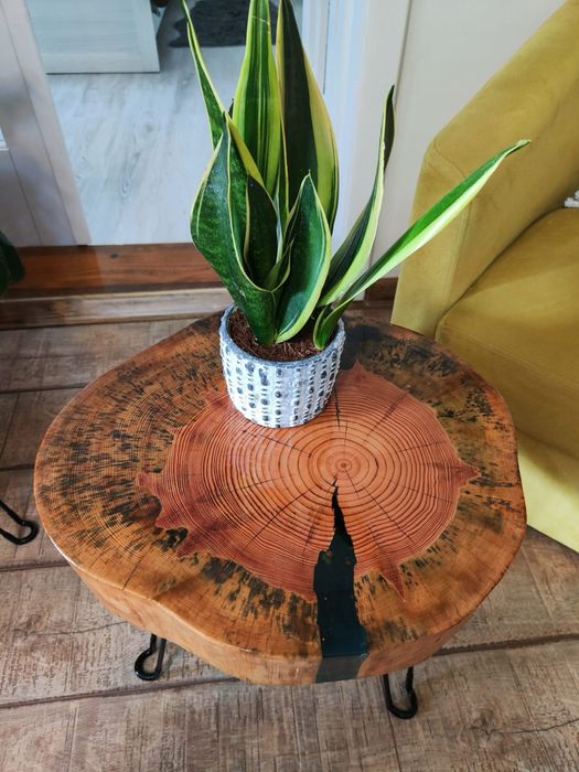 Masuta de cafea lucrata manual!