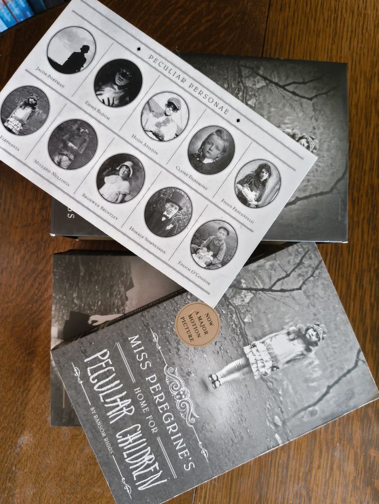 Miss Peregrine's Home for Peculiar Children BOXSET на английски