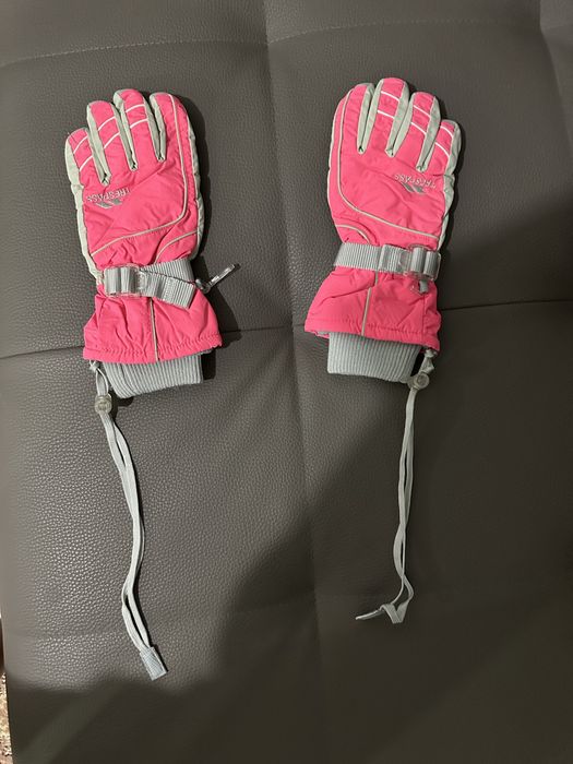 Перчатки зимние лыжные