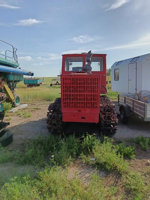 Трактор гусеничный Т-4