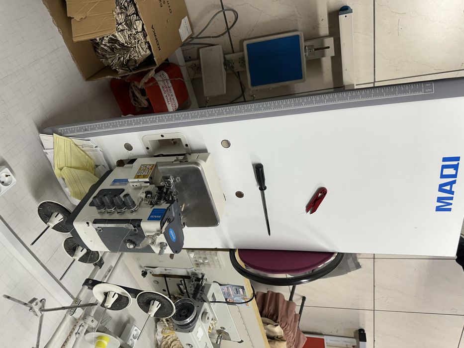 Швейная машина бу и аверлог без звук