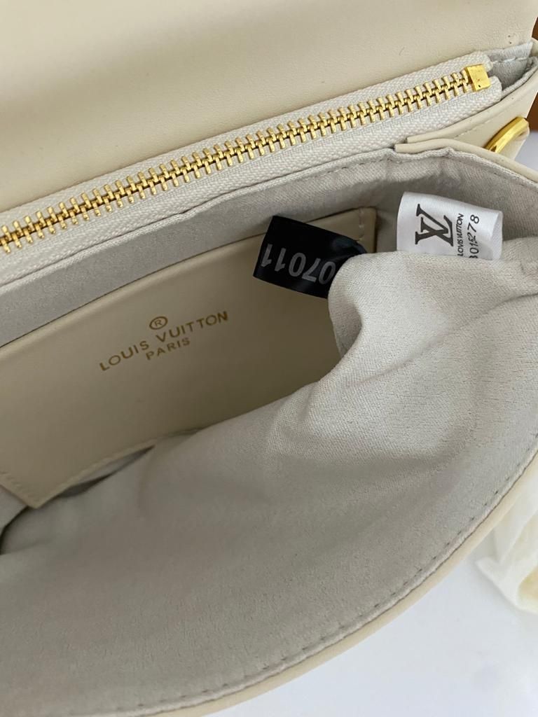 Geanta Louis Vuitton piele naturala