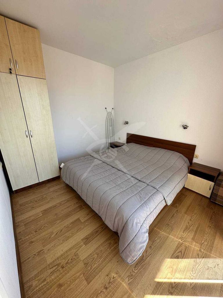 Продава се Двустаен апартамент в к.к. Слънчев бряг - 50 кв.м за 1120 €/кв.м - Снимка #5