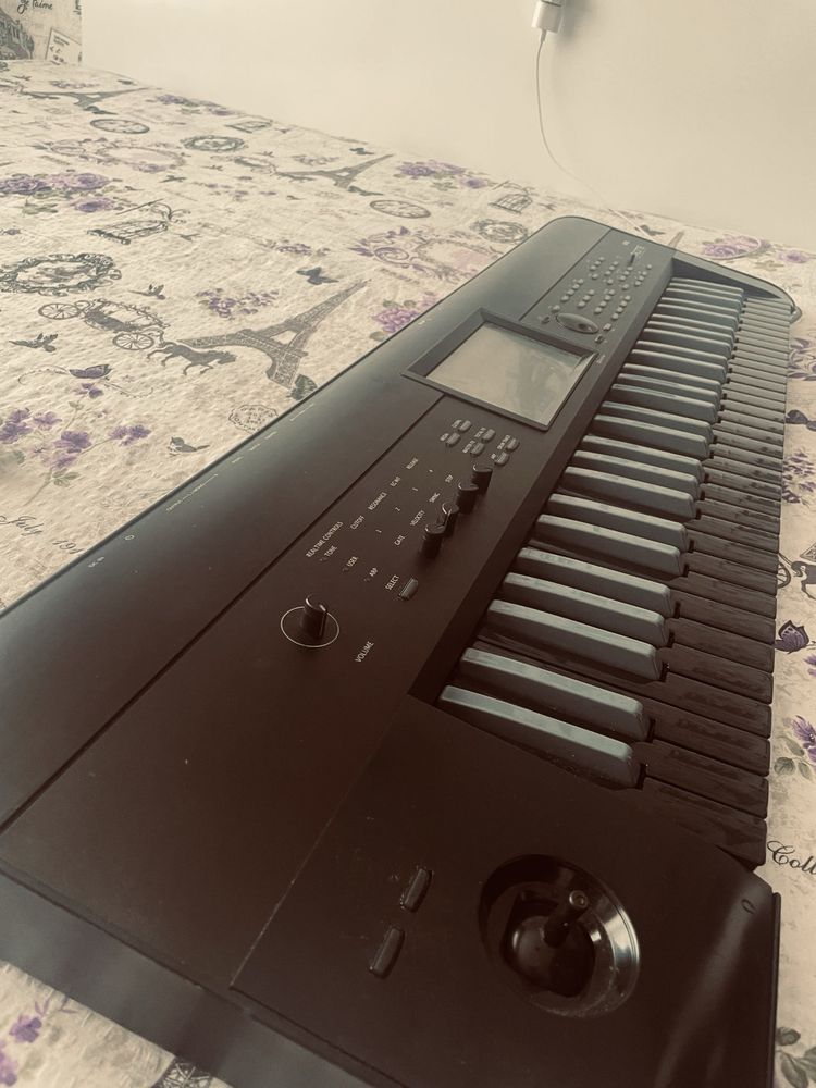 Korg Krome 61 keys
