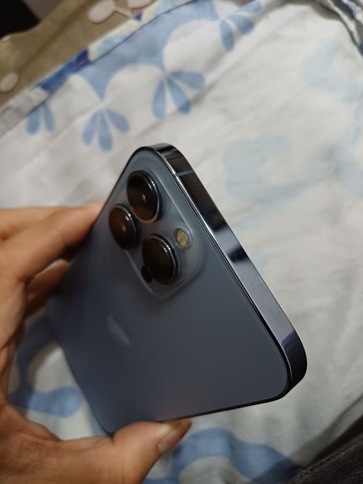 Айфон 13 pro макс 256 гб.