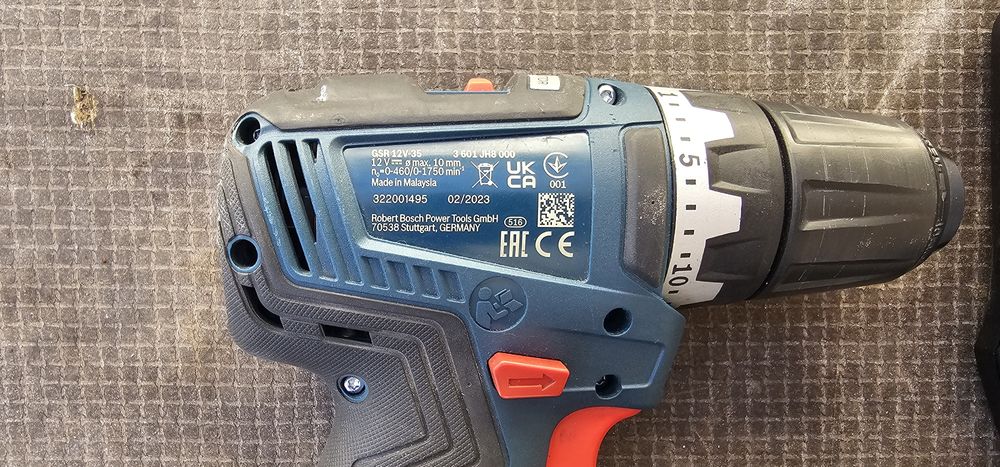 Bosch GSR 12V-35 безчетков винтоверт