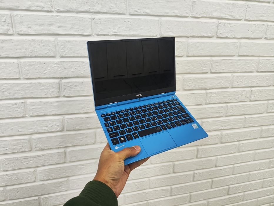 Японский Ультрабук Nec