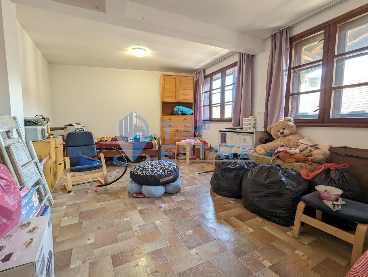 Продава се Етаж от къща в Трявна - 200 кв.м за 550 €/кв.м - Снимка #3