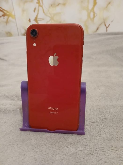iPhone XR продам