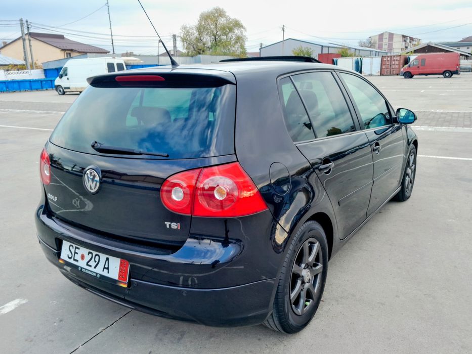 Volkswagen Golf GT