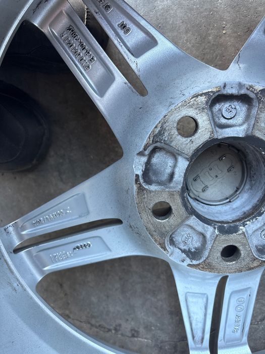Vând jante audi stare foarte bună