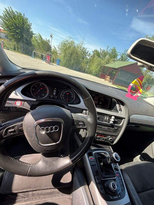 Audi A4 b8 2.0 170 quatro permanent