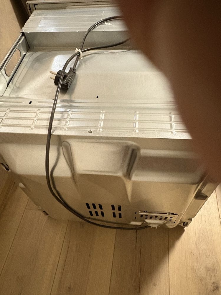 Фурна electrolux