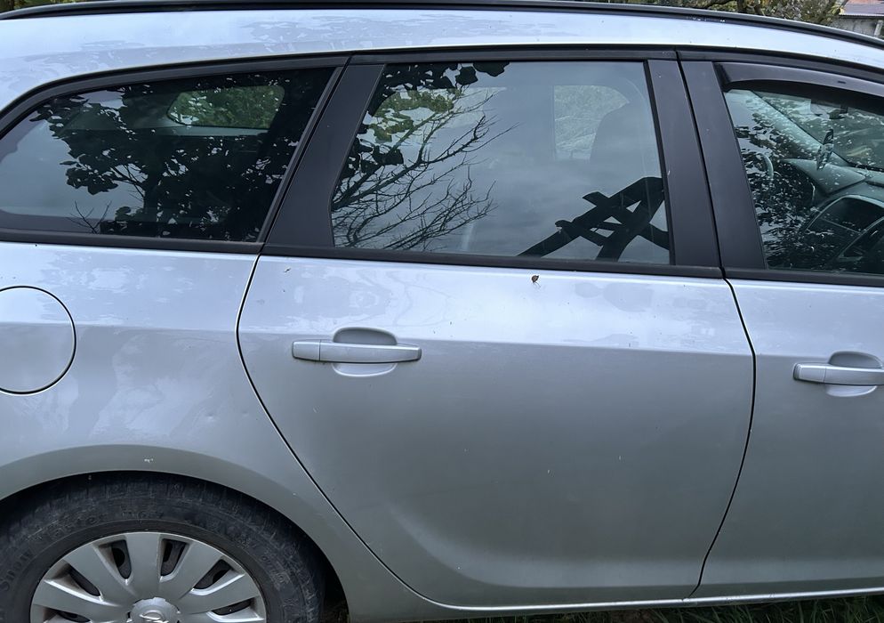 Piese Opel Astra J