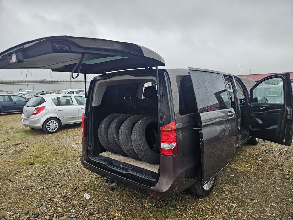 Mercedes-Benz V 220d an 2018 7 locuri / schimb/ variante